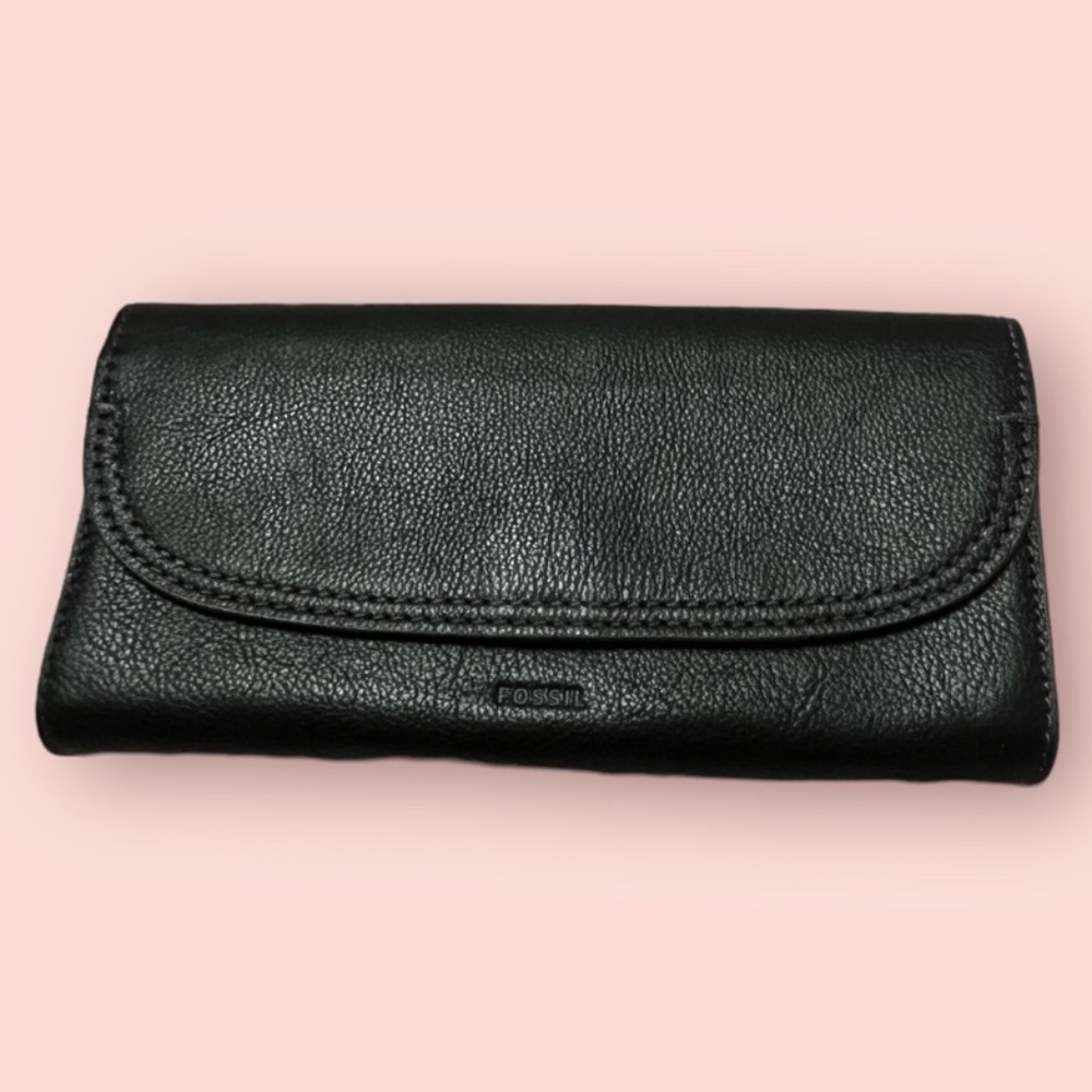 Fossil wallet
